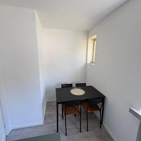 Work & - Monteurzimmer Ii - Am Nok Apartment *